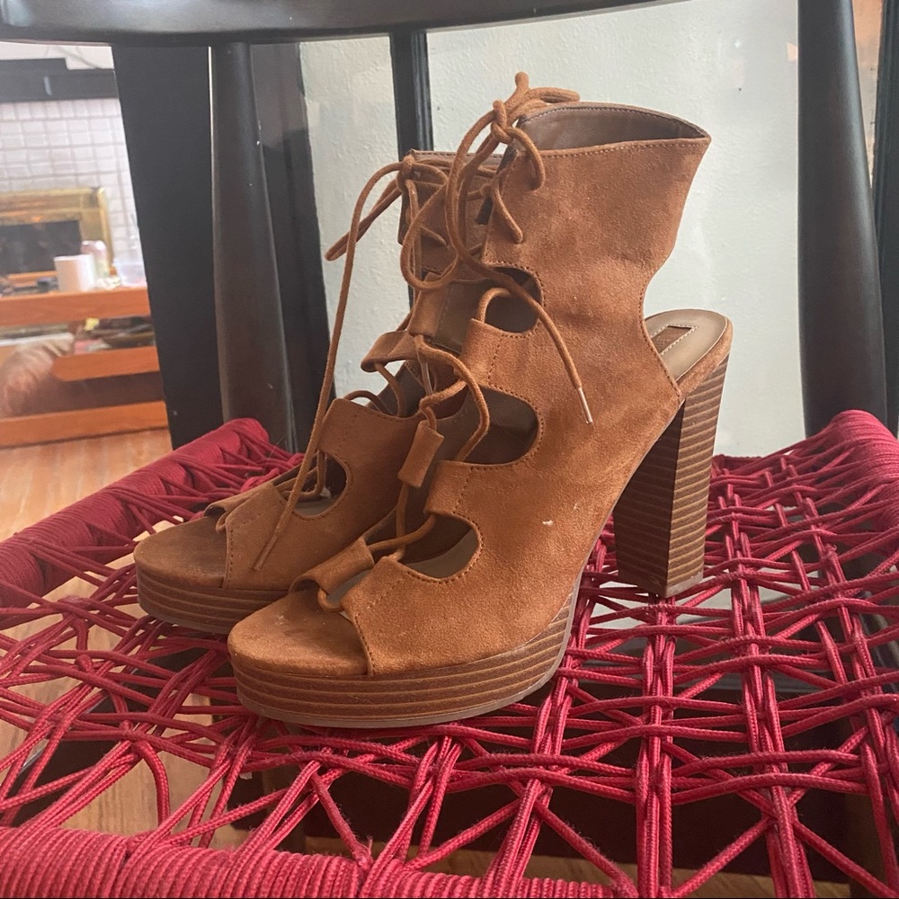 70’s Vibe strappy heels